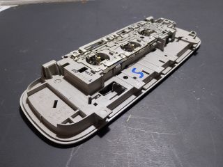 bontott SKODA OCTAVIA III Beltér Világítás Hátsó