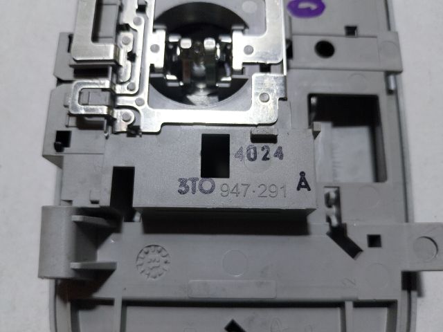 bontott SKODA OCTAVIA III Beltér Világítás Hátsó