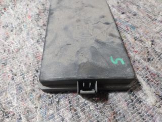 bontott SKODA OCTAVIA III Biztosítéktábla Fedél