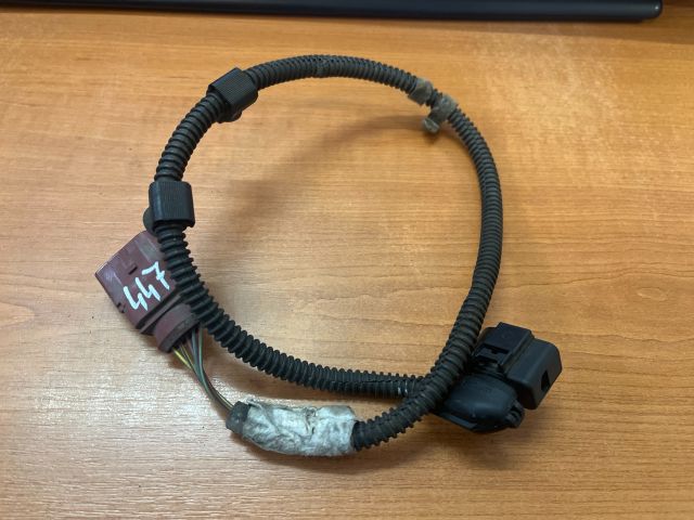 bontott SKODA OCTAVIA III Csatlakozó