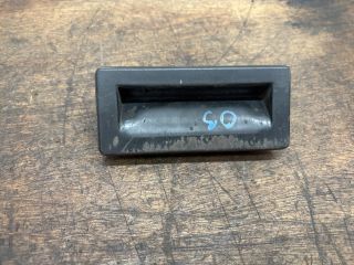 bontott SKODA OCTAVIA III Csomagtér Nyitó Kar / Gomb