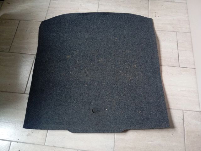 bontott SKODA OCTAVIA III Csomagtér Tálca