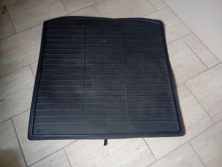 bontott SKODA OCTAVIA III Csomagtér Tálca