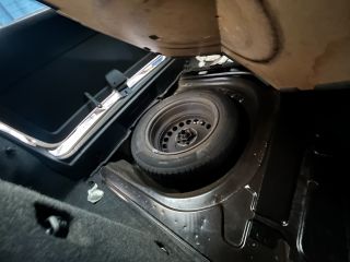 bontott SKODA OCTAVIA III Csomagtér Tálca