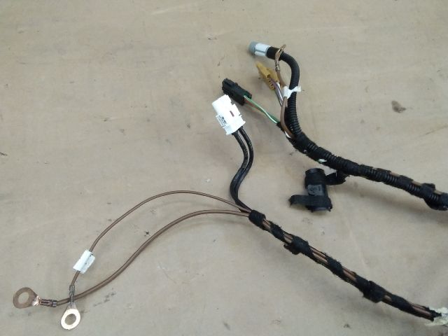 bontott SKODA OCTAVIA III Csomagtérajtó Kábelköteg