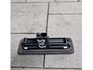 bontott SKODA OCTAVIA III Csomagtérajtó Kilincs