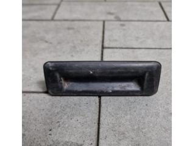 bontott SKODA OCTAVIA III Csomagtérajtó Kilincs