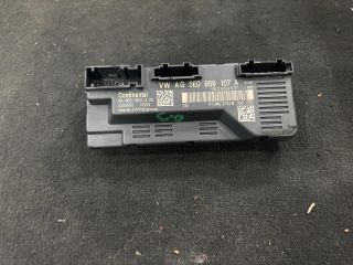 bontott SKODA OCTAVIA III Csomagtérajtó Motor Elektronika