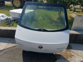 bontott SKODA OCTAVIA III Csomagtérajtó (Részeivel)