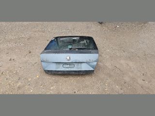 bontott SKODA OCTAVIA III Csomagtérajtó (Részeivel)