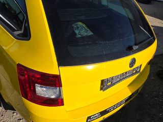 bontott SKODA OCTAVIA III Csomagtérajtó (Üres lemez)