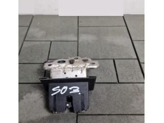 bontott SKODA OCTAVIA III Csomagtérajtó Zárszerkezet