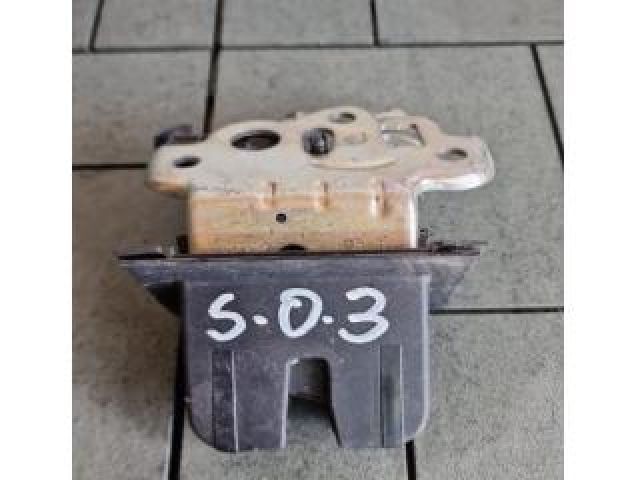 bontott SKODA OCTAVIA III Csomagtérajtó Zárszerkezet