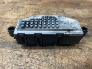 bontott SKODA OCTAVIA III Előtét Ellenállás Fűtőmotor