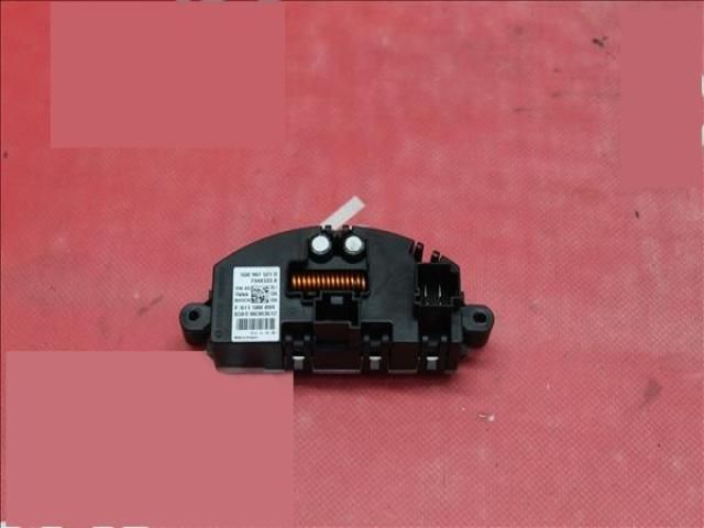 bontott SKODA OCTAVIA III Előtét Ellenállás Fűtőmotor