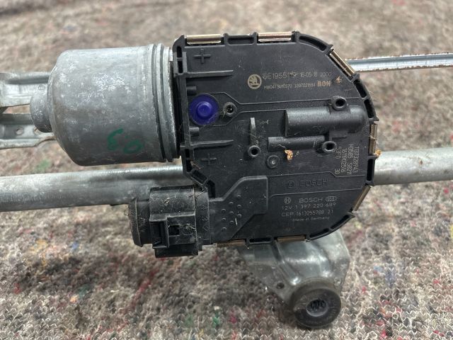 bontott SKODA OCTAVIA III Első Ablaktörlő Motor