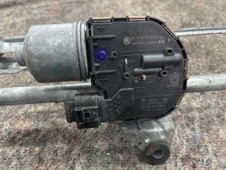 bontott SKODA OCTAVIA III Első Ablaktörlő Motor