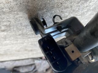 bontott SKODA OCTAVIA III Első Ablaktörlő Szerkezet Motorral