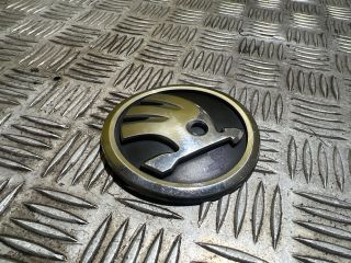 bontott SKODA OCTAVIA III Első Embléma