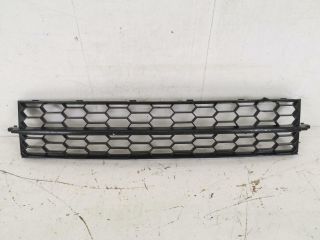 bontott SKODA OCTAVIA III Első Lökhárító Alsó Középső Díszrács