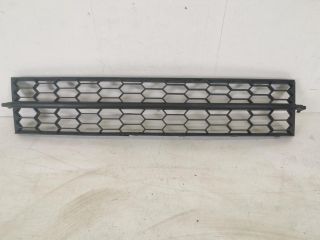 bontott SKODA OCTAVIA III Első Lökhárító Alsó Középső Díszrács