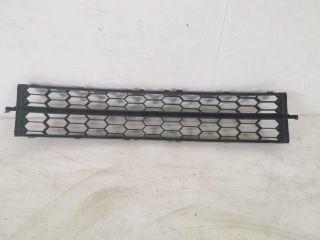 bontott SKODA OCTAVIA III Első Lökhárító Alsó Középső Díszrács