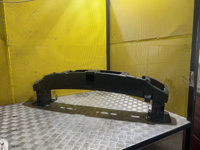 bontott SKODA OCTAVIA III Első Lökhárító Merevítő (Fém)