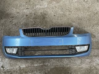 bontott SKODA OCTAVIA III Első Lökhárító (Részeivel)