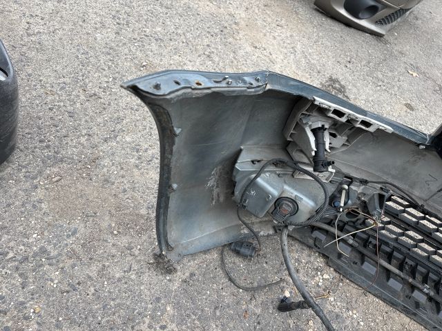 bontott SKODA OCTAVIA III Első Lökhárító (Részeivel)