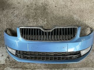 bontott SKODA OCTAVIA III Első Lökhárító (Részeivel)