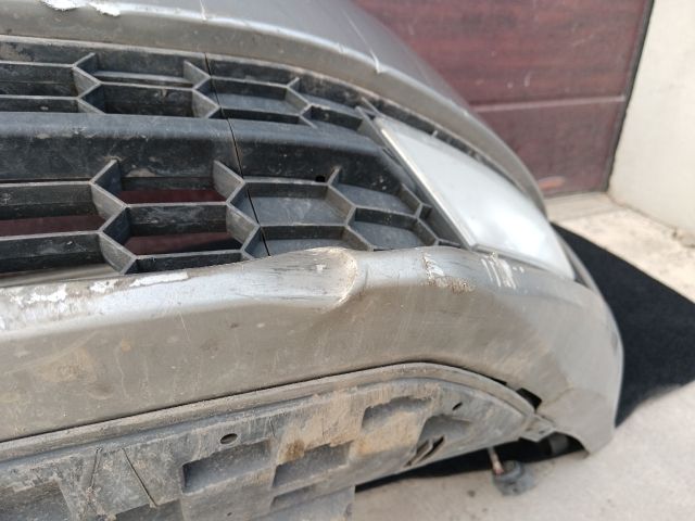 bontott SKODA OCTAVIA III Első Lökhárító (Részeivel)