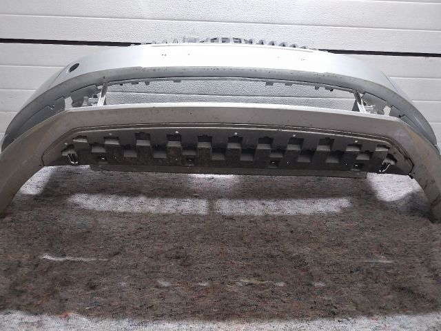 bontott SKODA OCTAVIA III Első Lökhárító (Részeivel)