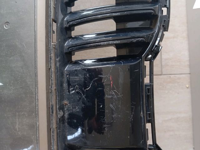 bontott SKODA OCTAVIA III Első Lökhárító (Részeivel)