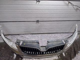 bontott SKODA OCTAVIA III Első Lökhárító (Részeivel)