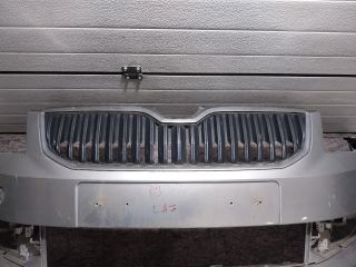 bontott SKODA OCTAVIA III Első Lökhárító (Részeivel)