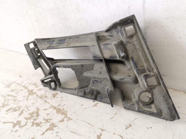 bontott SKODA OCTAVIA III Első Lökhárító Tartó Felső