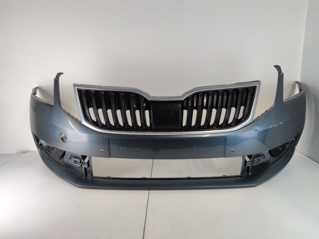 bontott SKODA OCTAVIA III Első Lökhárító (Üresen)