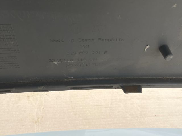 bontott SKODA OCTAVIA III Első Lökhárító (Üresen)