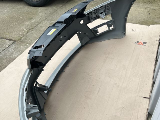 bontott SKODA OCTAVIA III Első Lökhárító (Üresen)