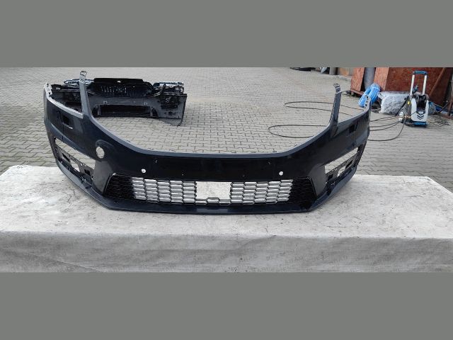 bontott SKODA OCTAVIA III Első Lökhárító (Üresen)