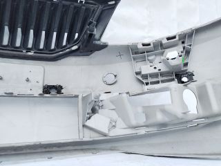 bontott SKODA OCTAVIA III Első Lökhárító (Üresen)