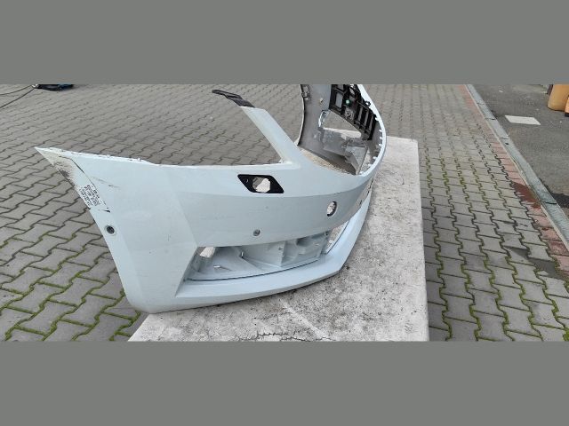 bontott SKODA OCTAVIA III Első Lökhárító (Üresen)