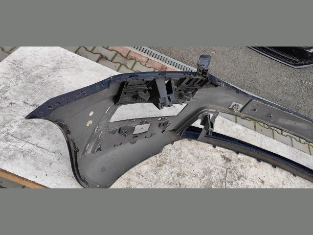 bontott SKODA OCTAVIA III Első Lökhárító (Üresen)