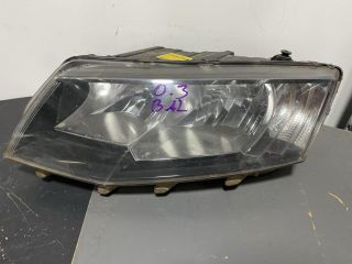 bontott SKODA OCTAVIA III Fényszóró Pár