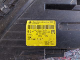 bontott SKODA OCTAVIA III Fényszóró Pár