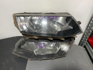bontott SKODA OCTAVIA III Fényszóró Pár