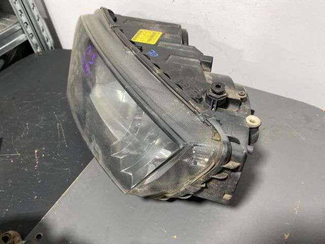 bontott SKODA OCTAVIA III Fényszóró Pár