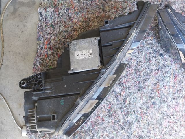 bontott SKODA OCTAVIA III Fényszóró Pár