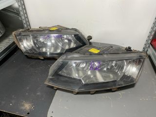 bontott SKODA OCTAVIA III Fényszóró Pár