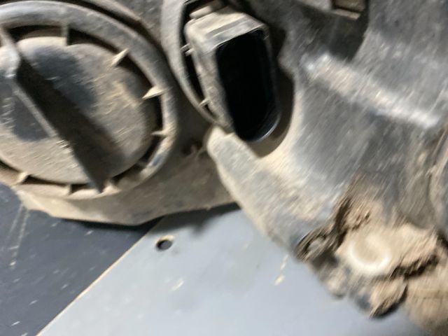 bontott SKODA OCTAVIA III Fényszóró Pár